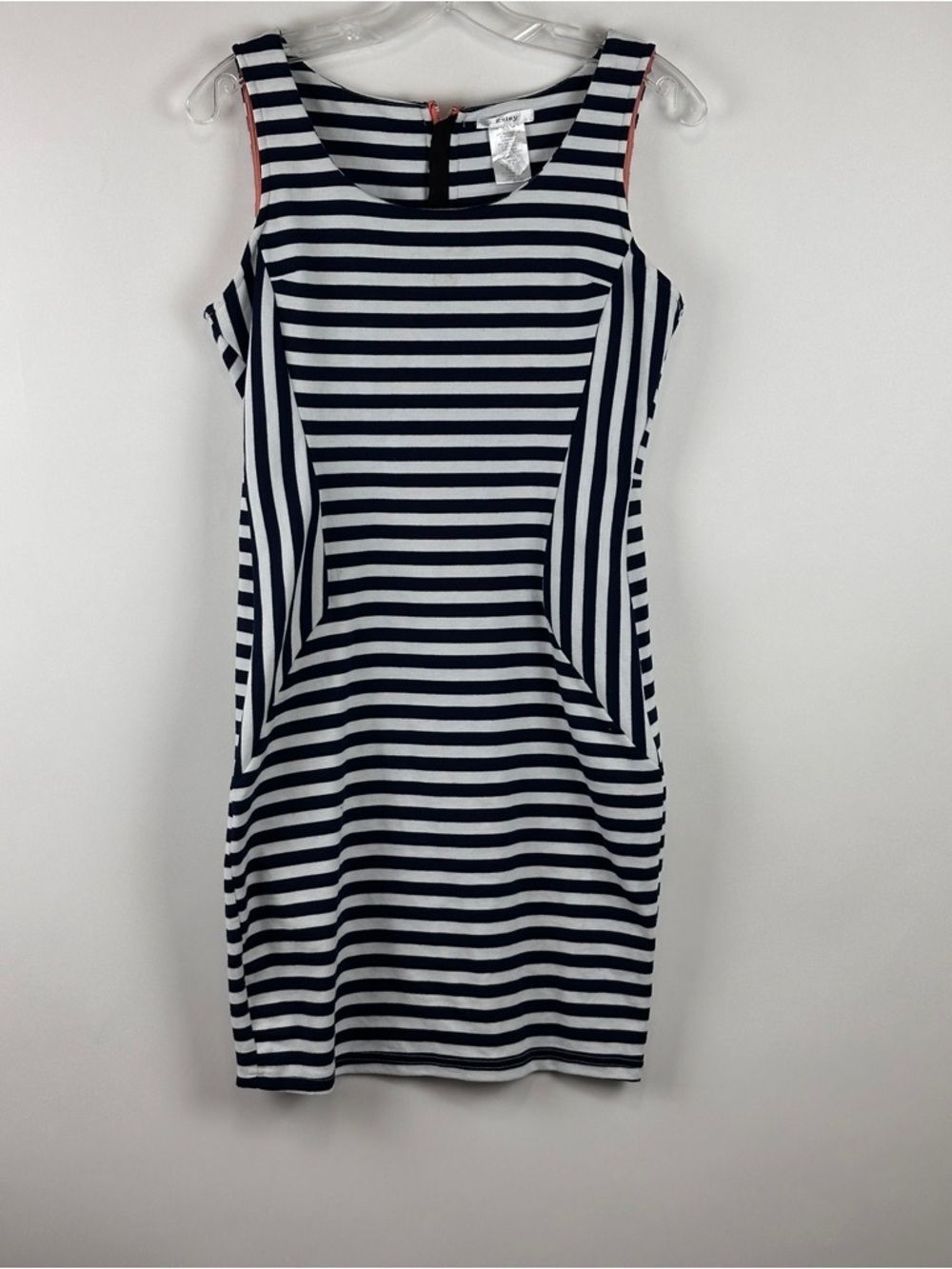 Esley Women's Striped Knit Sleeveless Shift Dress